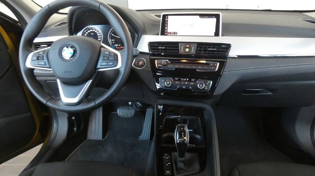 BMW X2 Advantage 18d xDrive, 110kW, A8, 5d.