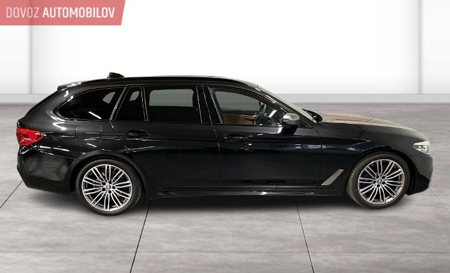 BMW rad 5 Touring M550d xDrive, 294kW, A, 5d.