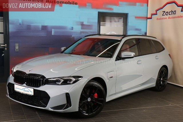 BMW rad 3 Touring M-Sportpaket 330e xDrive, 215kW, A, 5d.