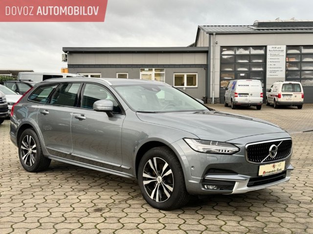 Volvo V90 Cross Country Pro D5 AWD, 173kW, A8, 5d.