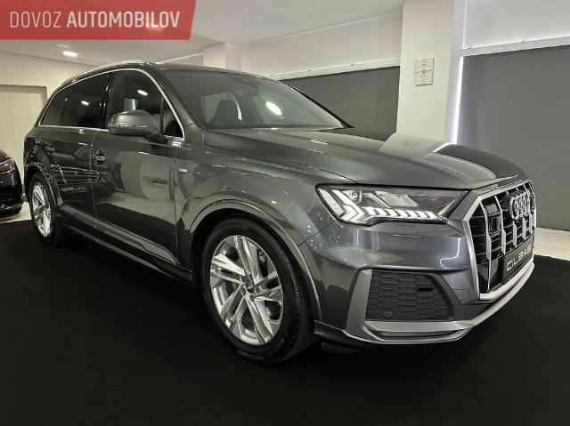 Audi Q7 S-Line 50 TDI quattro Tiptronic, 210kW, A8, 5d.