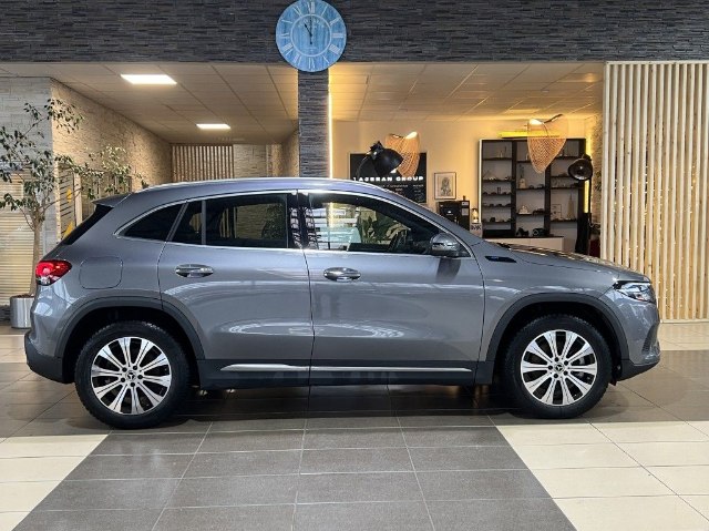 obrázok auta