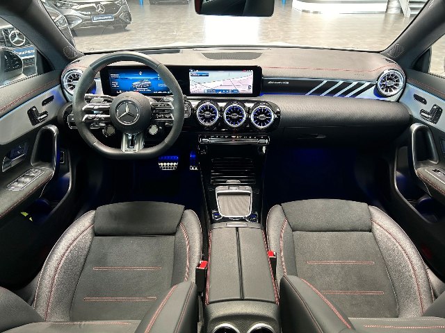 Mercedes-Benz CLA Shooting Brake 35 AMG 4Matic DCT, 225kW, A7, 5d.