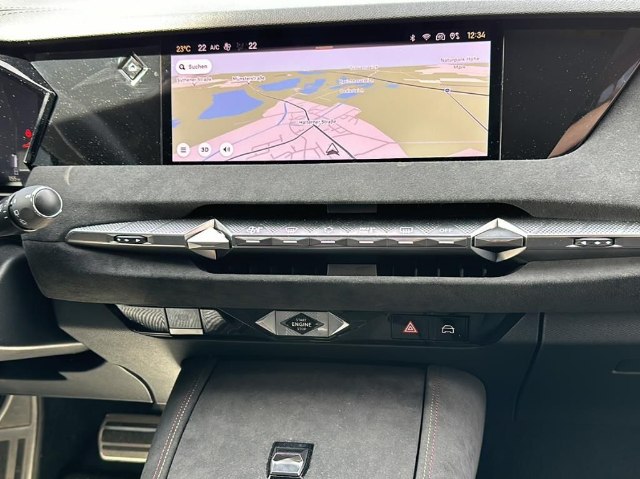 DS Automobiles DS4 Performance Line 1.6 Hybrid, 133kW, A, 5d.
