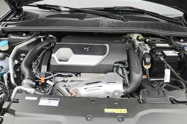 DS Automobiles DS4 Performance Line 1.6 Hybrid, 133kW, A, 5d.