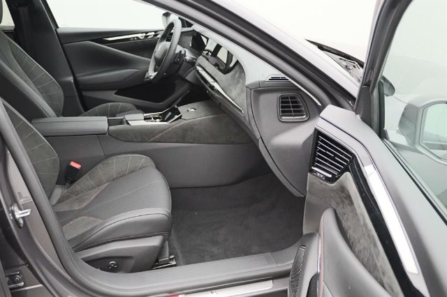 DS Automobiles DS4 Performance Line 1.6 Hybrid, 133kW, A, 5d.