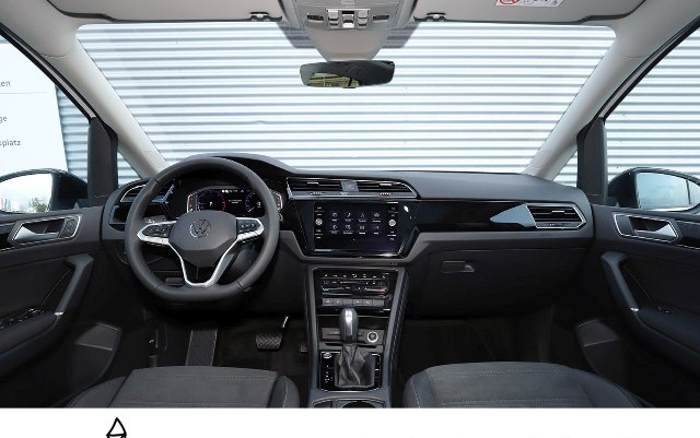 Volkswagen Touran Highline 1.5 TSI DSG, 110kW, A7, 5d.