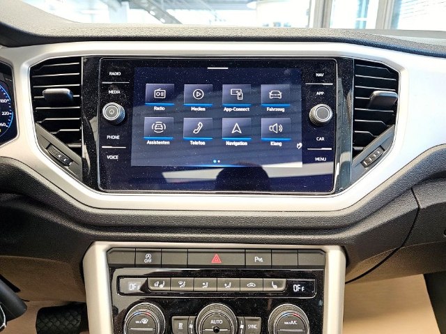 Volkswagen T-Roc Cabrio 1.5 TSI DSG, 110kW, A, 2d.