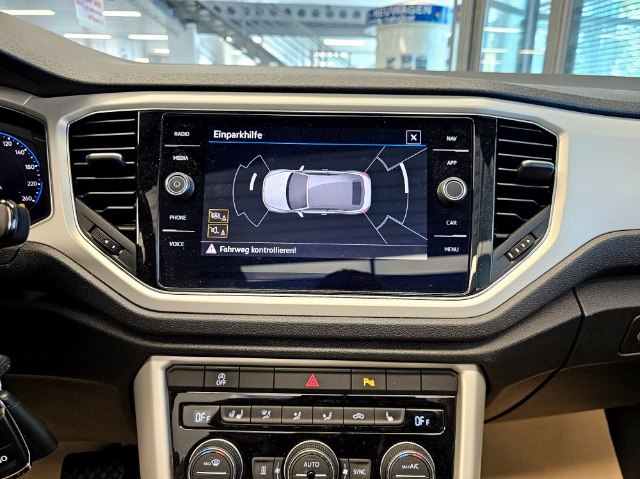 Volkswagen T-Roc Cabrio 1.5 TSI DSG, 110kW, A, 2d.