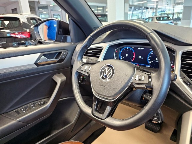 Volkswagen T-Roc Cabrio 1.5 TSI DSG, 110kW, A, 2d.