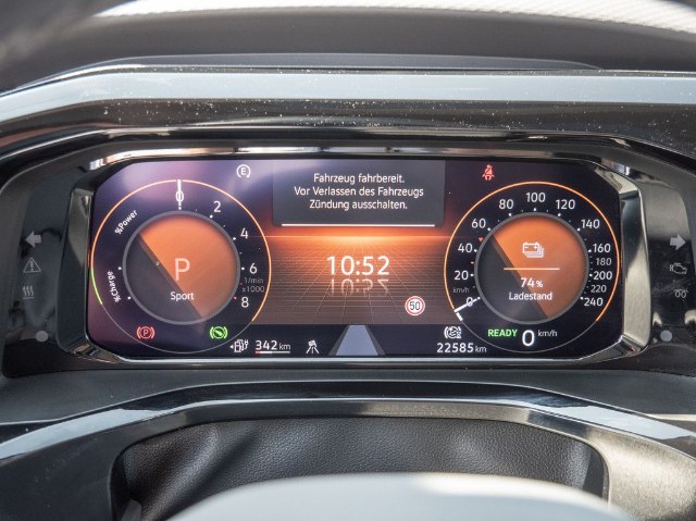 Volkswagen T7 Multivan Lang 1.4 TSI eHybrid DSG, 160kW, A6, 5d.