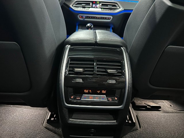 BMW X5 xDrive 30d M-Sportpaket, 210kW, A8, 5d.