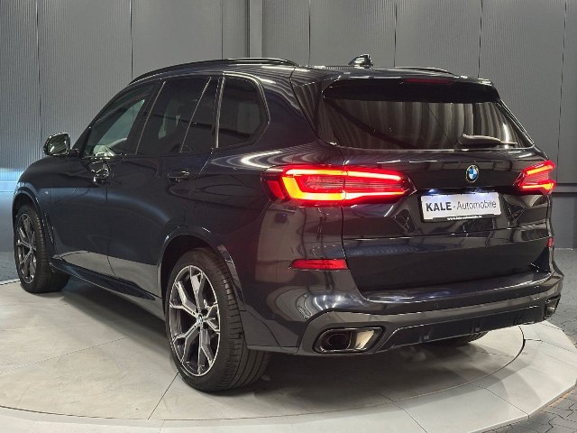 BMW X5 xDrive 30d M-Sportpaket, 210kW, A8, 5d.