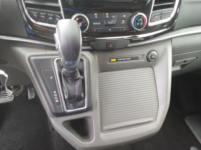 Ford Tourneo Custom L1 Titanium 2.0 TDCI, 136kW, A, 5d.