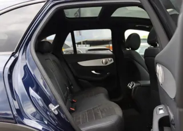 Mercedes-Benz GLC AMG Line 300 d 4Matic, 180kW, A9, 5d.