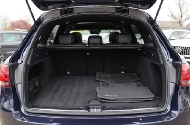 Mercedes-Benz GLC AMG Line 300 d 4Matic, 180kW, A9, 5d.