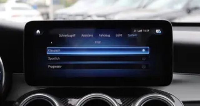 Mercedes-Benz GLC AMG Line 300 d 4Matic, 180kW, A9, 5d.