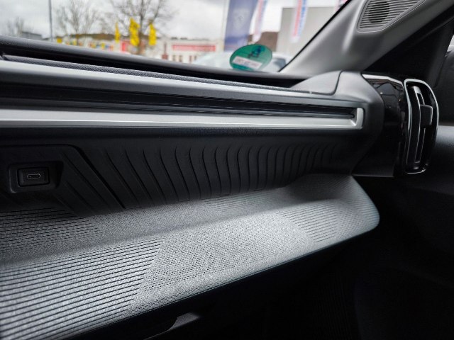 Citroen C3 PureTech 100 Max, 74kW, M, 5d.