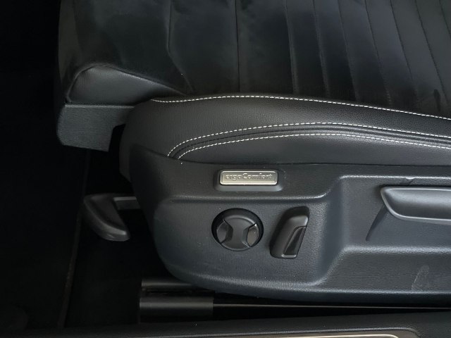 Volkswagen Passat R-Line 2.0 TDI DSG, 140kW, A7, 5d.