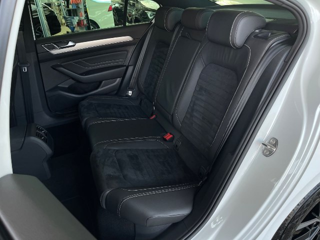Volkswagen Passat R-Line 2.0 TDI DSG, 140kW, A7, 5d.