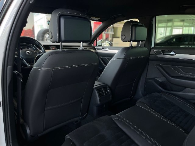 Volkswagen Passat R-Line 2.0 TDI DSG, 140kW, A7, 5d.