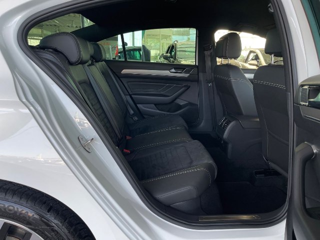 Volkswagen Passat R-Line 2.0 TDI DSG, 140kW, A7, 5d.