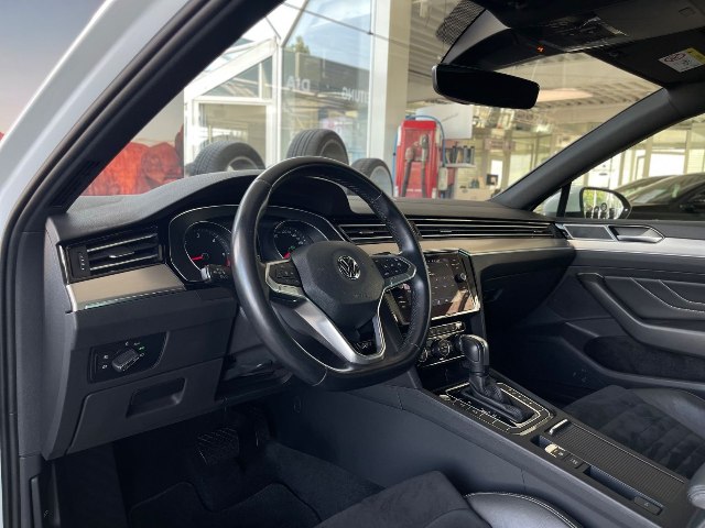 Volkswagen Passat R-Line 2.0 TDI DSG, 140kW, A7, 5d.
