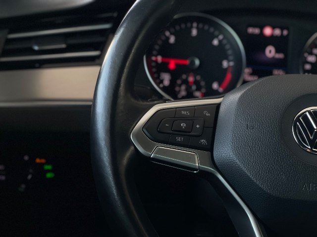 Volkswagen Passat R-Line 2.0 TDI DSG, 140kW, A7, 5d.