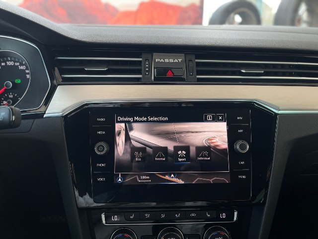 Volkswagen Passat R-Line 2.0 TDI DSG, 140kW, A7, 5d.