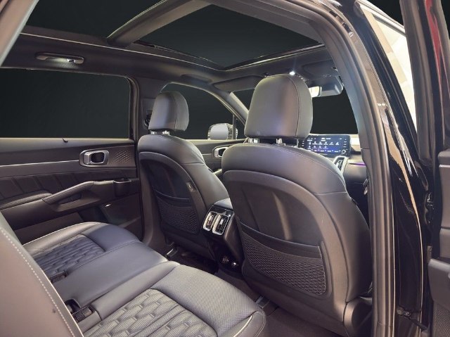 Kia Sorento Platinum Edition 2.2 CRDi 4WD, 148kW, A8, 5d.