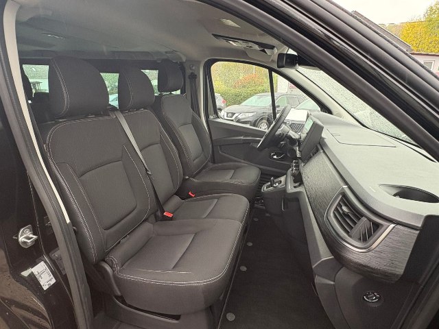 Nissan Primastar Tekna L2H1 2.0 dCi, 125kW, A6, 5d.