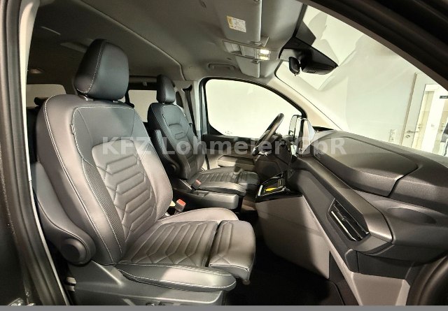 Ford Tourneo Custom L1 Titanium 2.0 EcoBlue AWD, 125kW, A, 5d.