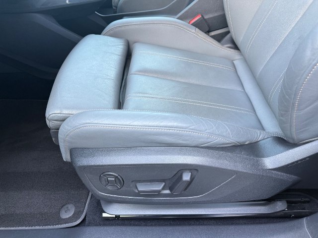 Audi Q4 e-tron 40 S-Line RWD, 150kW, A, 5d.