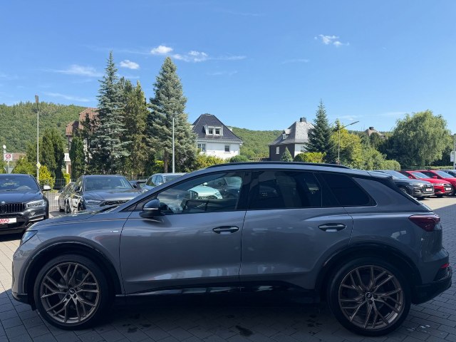 Audi Q4 e-tron 40 S-Line RWD, 150kW, A, 5d.