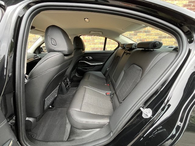 BMW rad 3 Sport Line 320d xDrive, 140kW, A8, 4d.