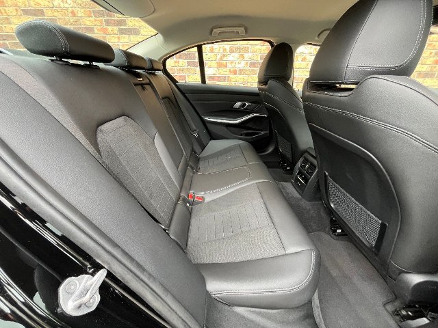 BMW rad 3 Sport Line 320d xDrive, 140kW, A8, 4d.
