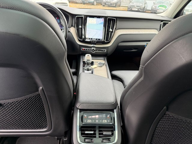 Volvo XC60 Inscription B4 D AWD, 145kW, A8, 5d.