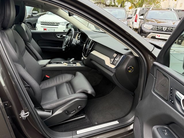 Volvo XC60 Inscription B4 D AWD, 145kW, A8, 5d.