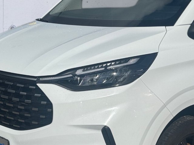 Ford Tourneo Custom L2H1 Titanium TDCi, 100kW, M, 5d.