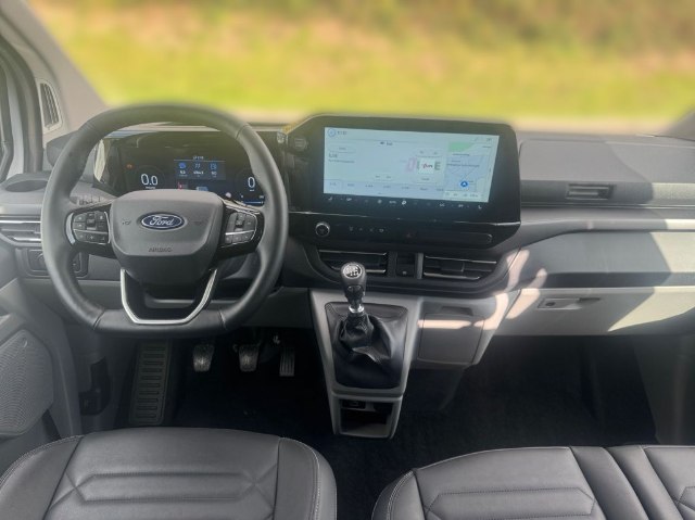 Ford Tourneo Custom L2H1 Titanium TDCi, 100kW, M, 5d.