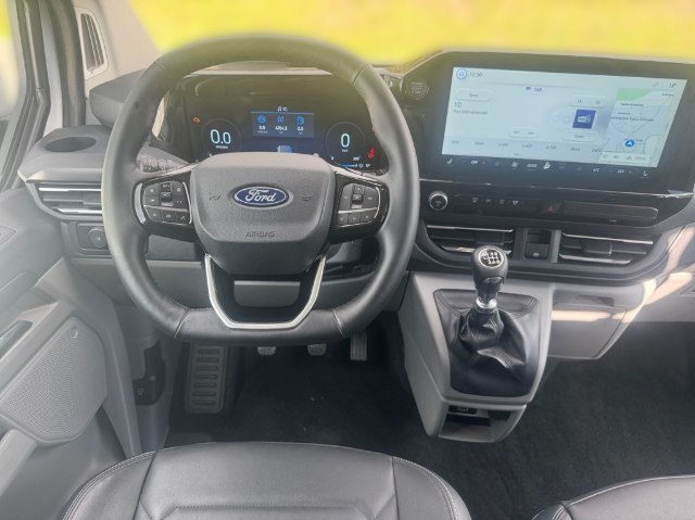 Ford Tourneo Custom L2H1 Titanium TDCi, 100kW, M, 5d.