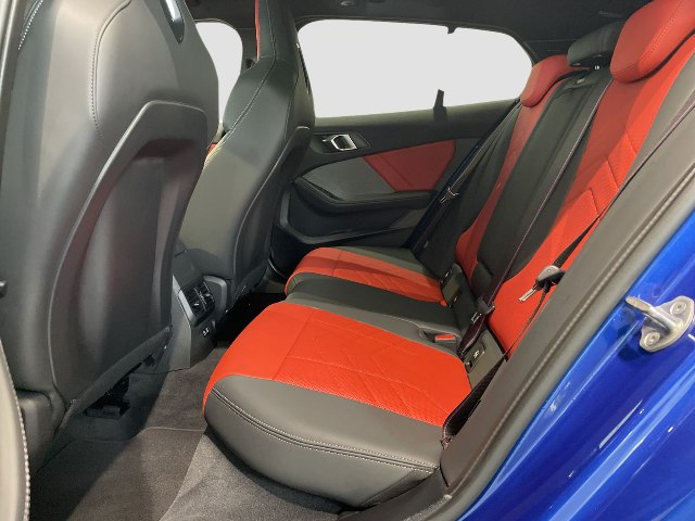 BMW rad 1 M-Sportpaket M135i xDrive, 221kW, A, 5d.