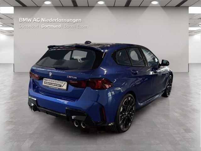 BMW rad 1 M-Sportpaket M135i xDrive, 221kW, A, 5d.