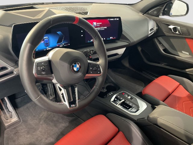 BMW rad 1 M-Sportpaket M135i xDrive, 221kW, A, 5d.