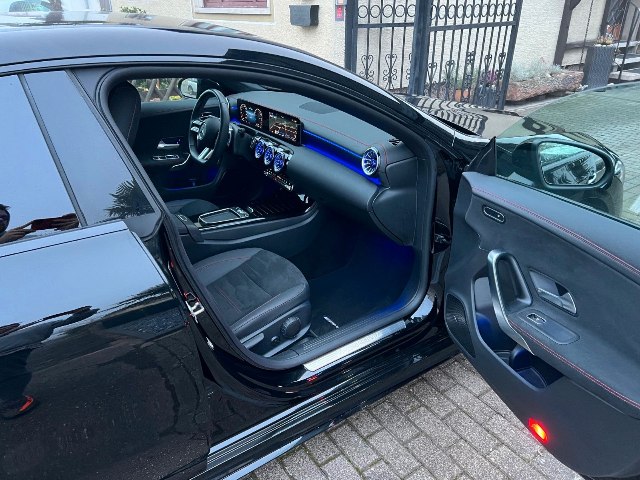 Mercedes-Benz CLA Coupé 250 e AMG, 120kW, A, 5d.