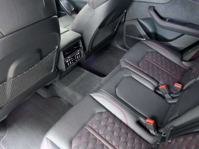 Audi RSQ8 4.0 TFSI V8 quattro Tiptronic, 441kW, A8, 5d.