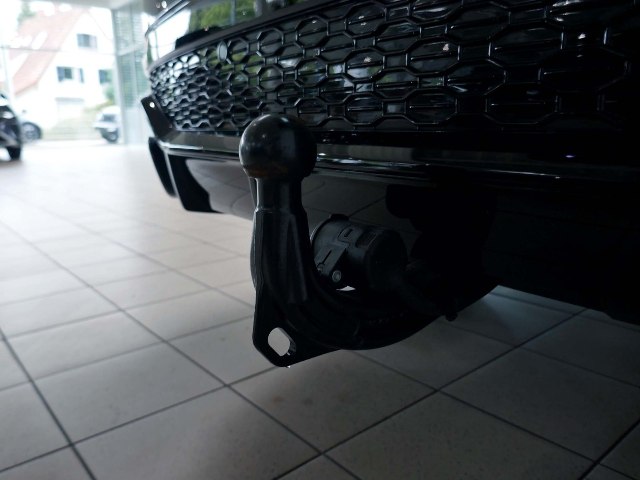 Audi RSQ8 4.0 TFSI V8 quattro Tiptronic, 441kW, A8, 5d.