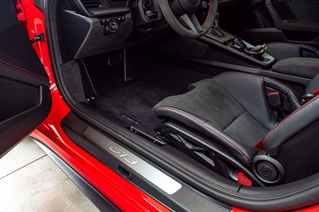 Porsche 992 GT3, 375kW, A, 2d.