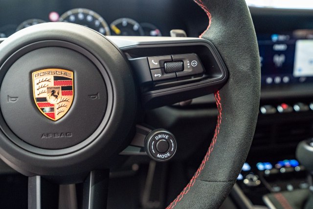 Porsche 992 GT3, 375kW, A, 2d.