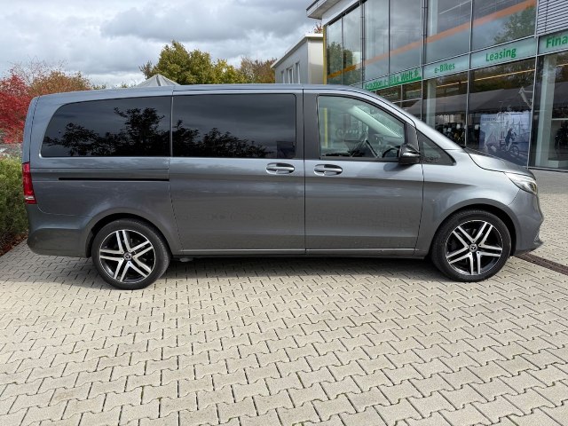 Mercedes-Benz V 300 d 4Matic, 176kW, A9, 5d.